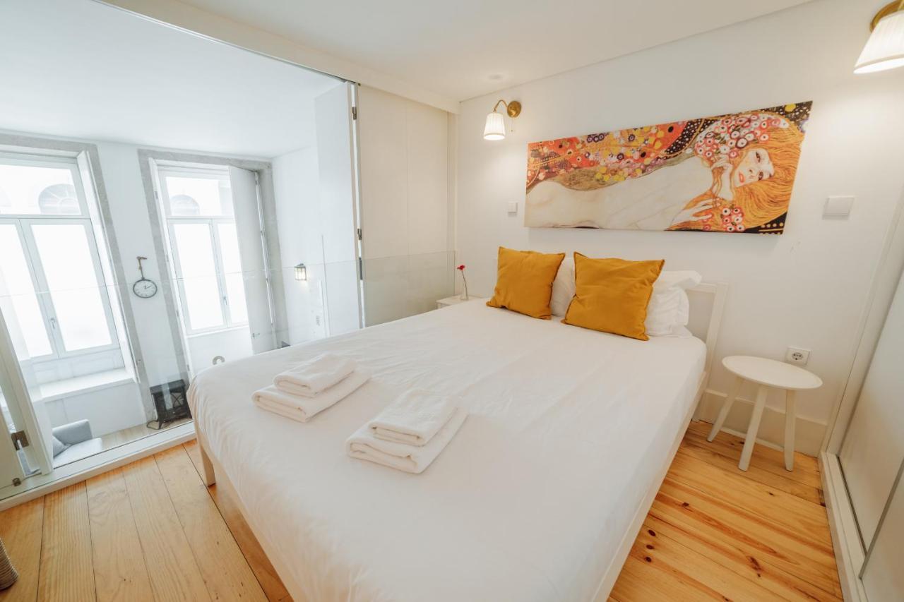 Historic & Sunny Mezzanine Bolhao By Vacationy Apartman Porto Kültér fotó