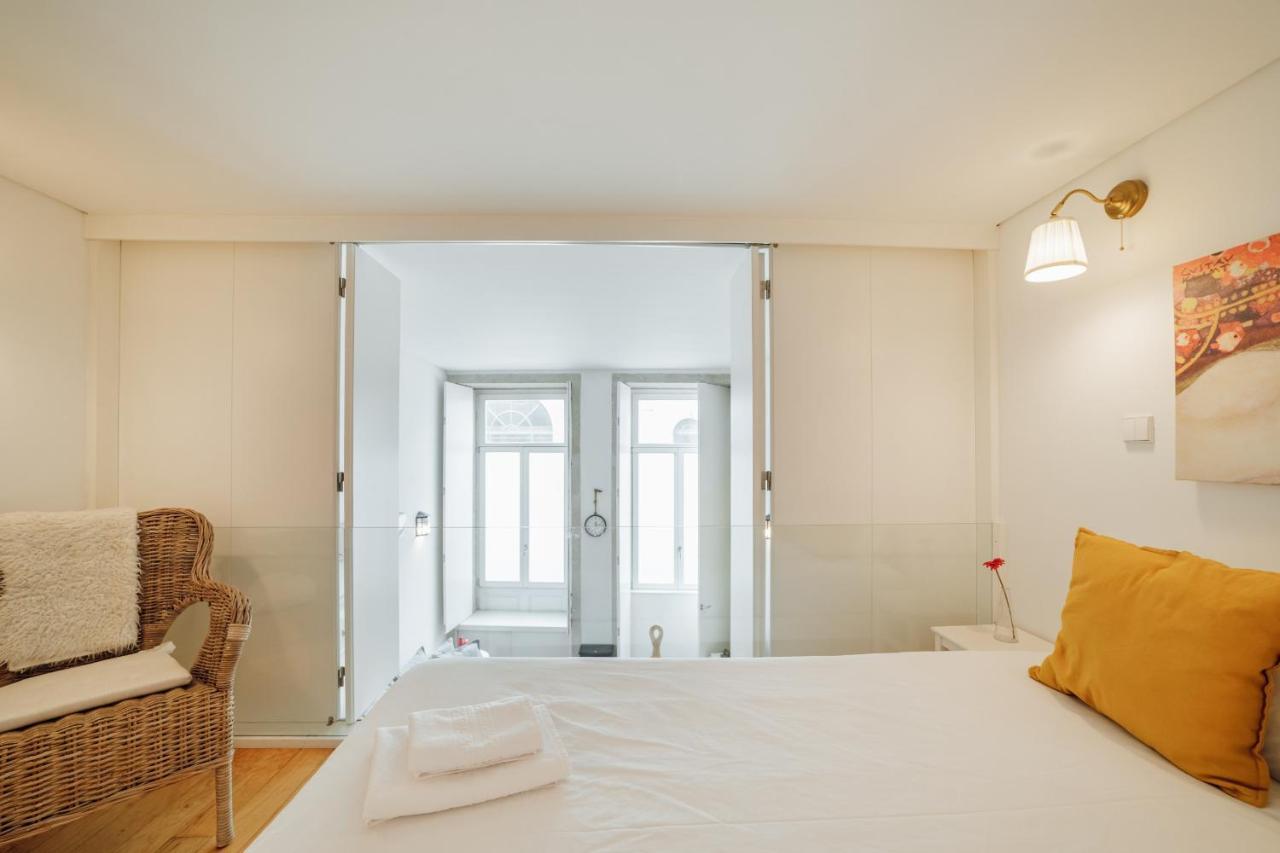 Historic & Sunny Mezzanine Bolhao By Vacationy Apartman Porto Kültér fotó